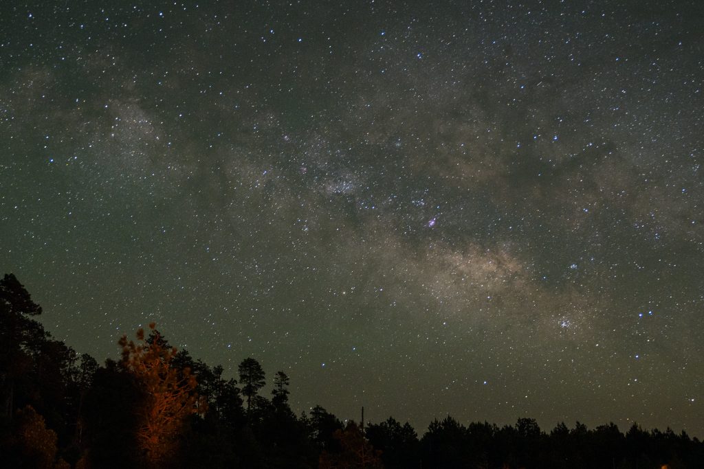 What Makes The Mogollon Rim One Of Arizona’s Best Camping Destinations 6 rim milky way
